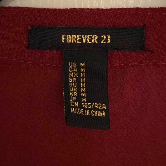 ✅Forever21 kimono in color wine w/ black thread  embroidery designs. ♥️🖤 - Picture 6 of 6